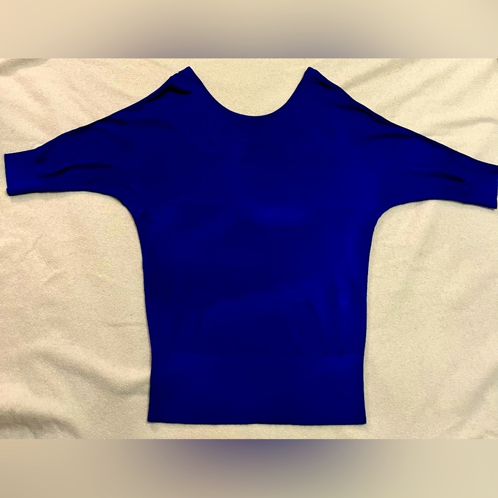 White | Black Rayon scoop neck top size small